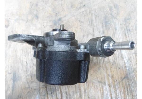 Вакуумний насос Peugeot, Citroen, 9631971580. 2.0HDI